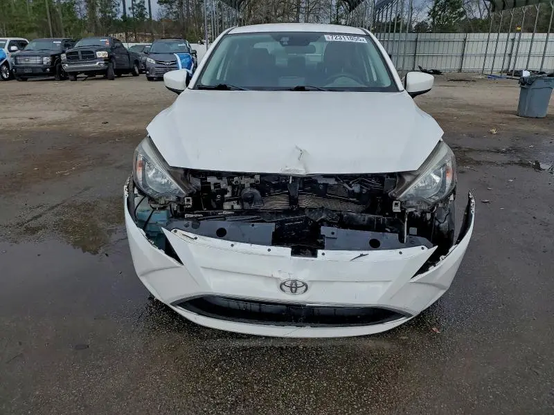 2017 TOYOTA YARIS IA BASE  