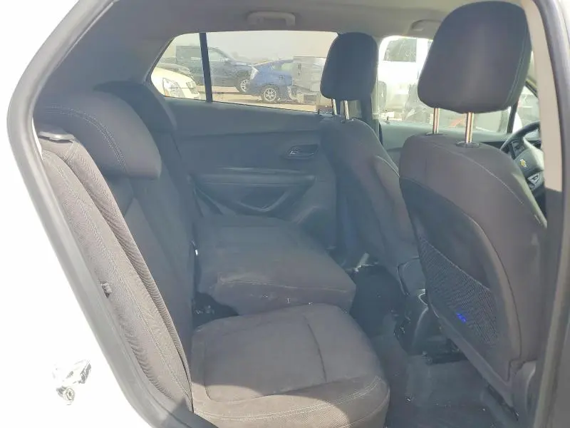 2015 CHEVROLET TRAX 1LT  