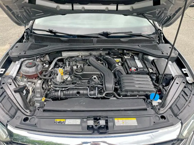 2022 VOLKSWAGEN JETTA SE  