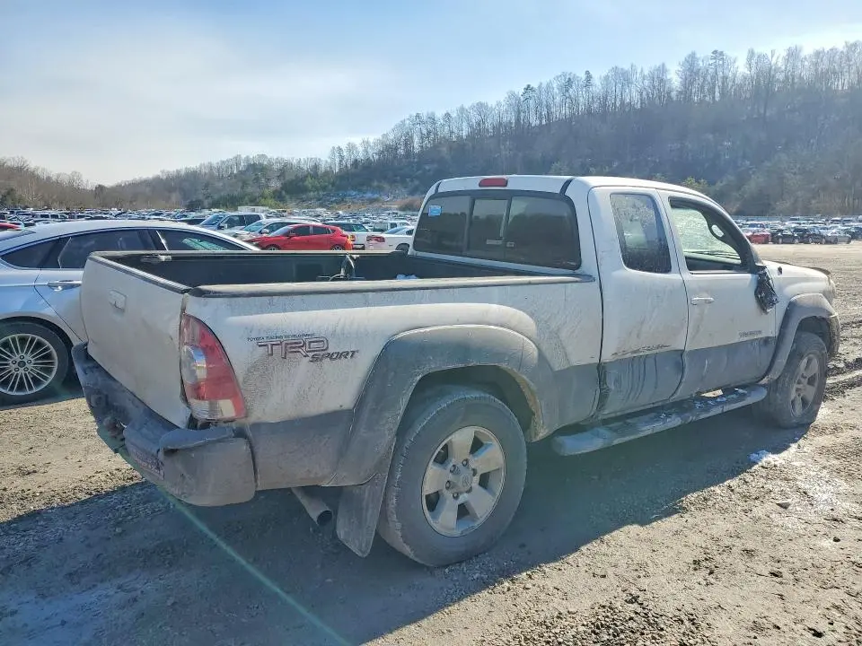 2010 TOYOTA TACOMA   