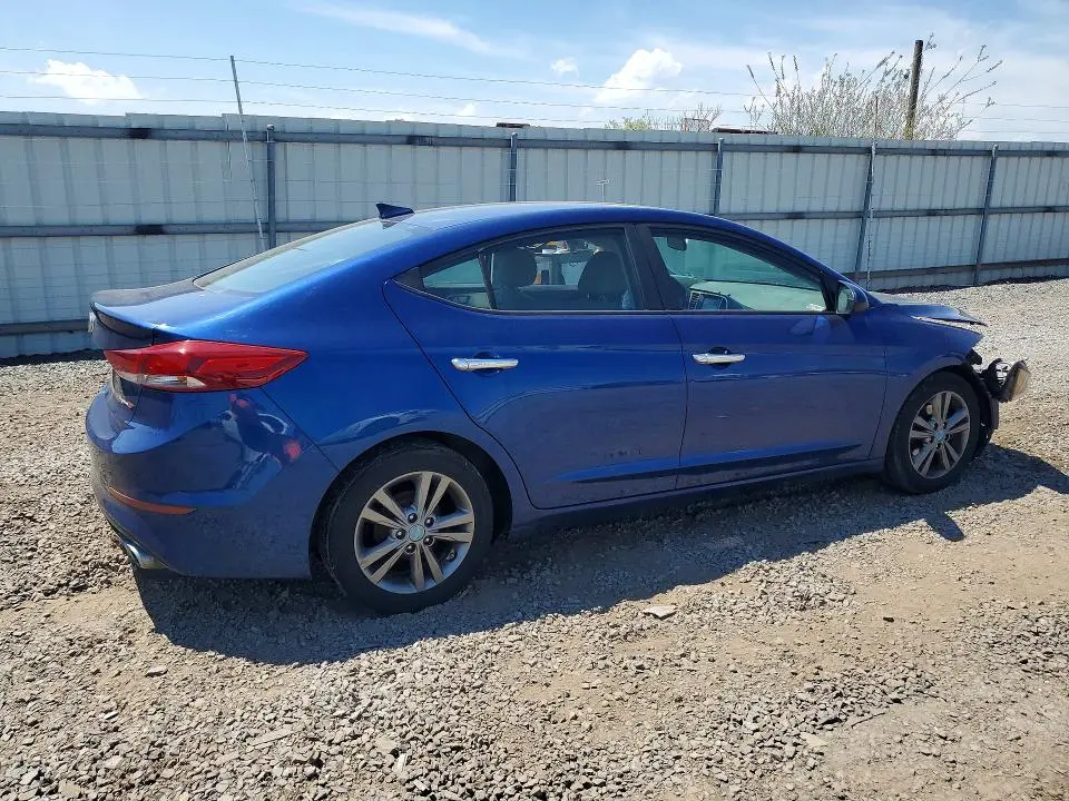 2017 HYUNDAI ELANTRA SE  