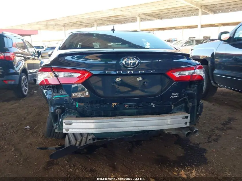 2020 TOYOTA CAMRY SE AWD