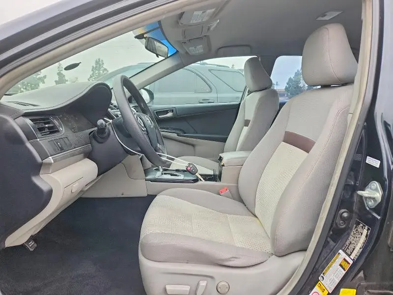 2012 TOYOTA CAMRY LE  