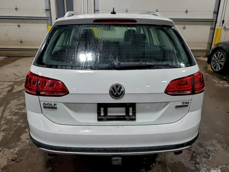 2017 VOLKSWAGEN GOLF ALLTRACK S  