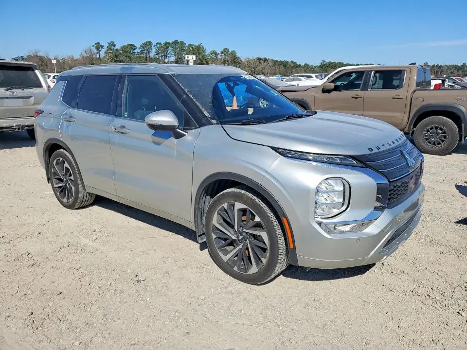 2022 MITSUBISHI OUTLANDER SEL  
