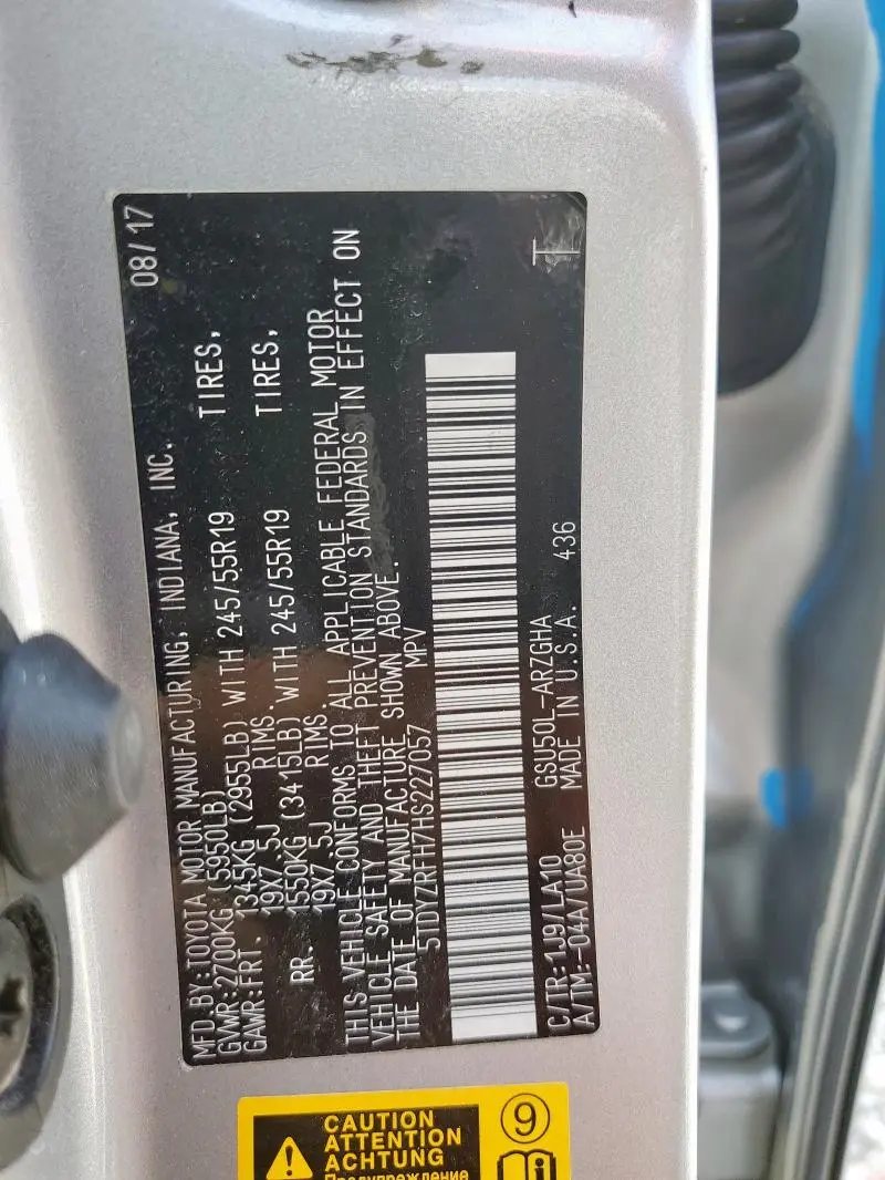 2017 TOYOTA HIGHLANDER LIMITED  