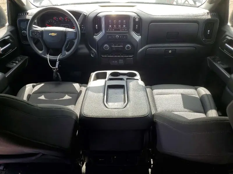 2024 CHEVROLET SILVERADO C1500 CUSTOM  