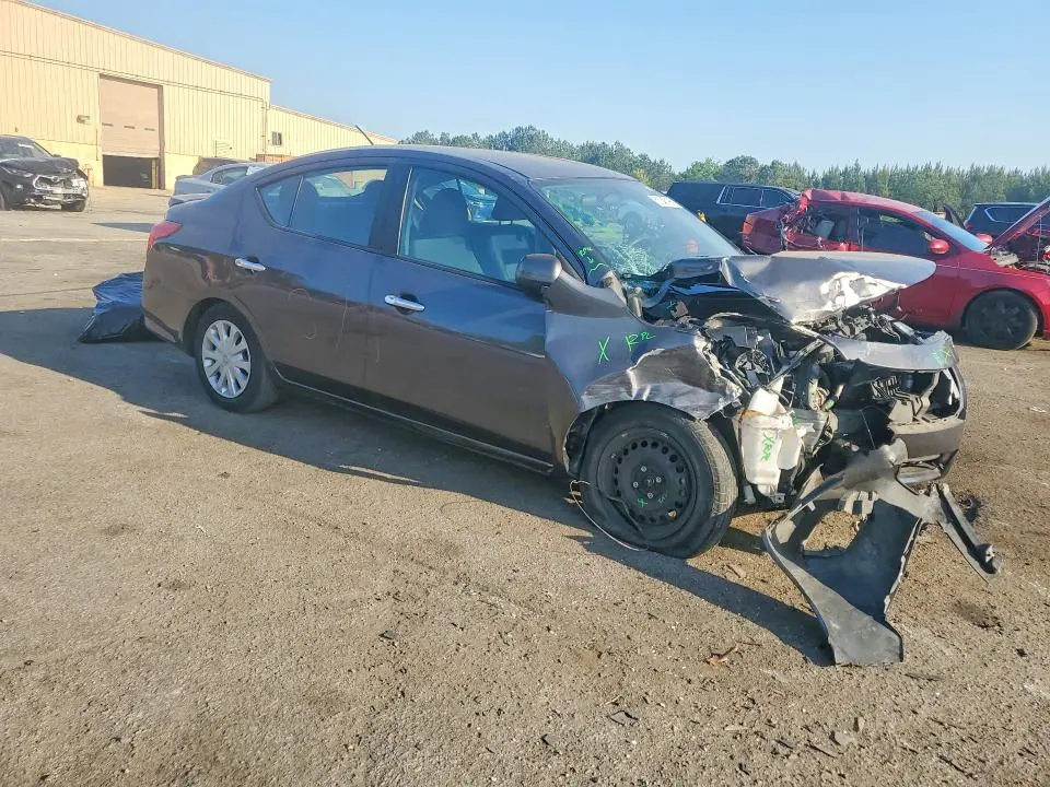 2016 NISSAN VERSA 1.6 SV  