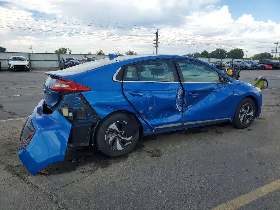 2017 HYUNDAI IONIQ SEL  