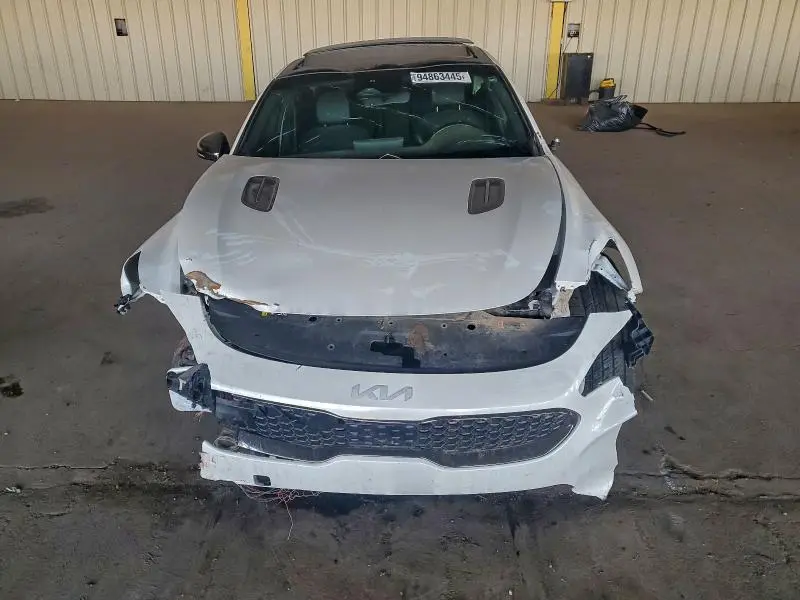 2022 KIA STINGER GT1  