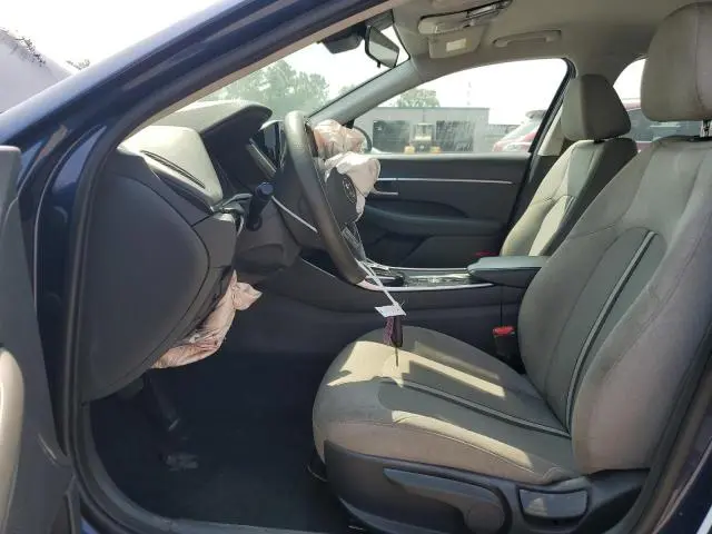 2021 HYUNDAI SONATA SE  