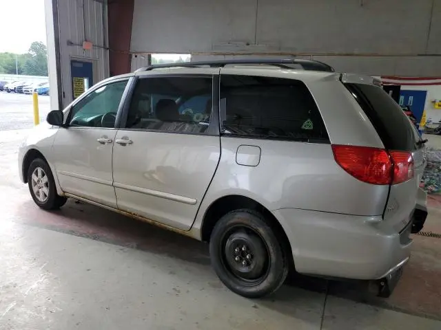 2010 TOYOTA SIENNA CE  