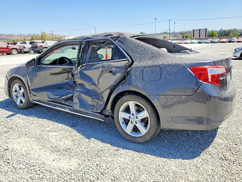 2012 TOYOTA CAMRY LE  