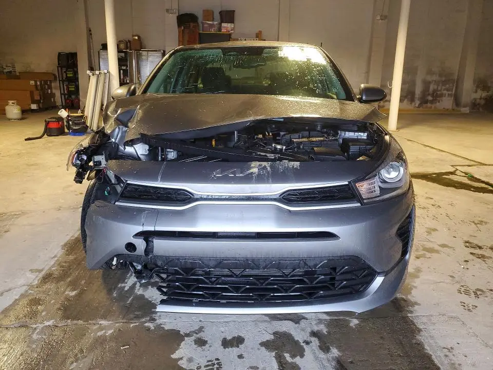 2023 KIA RIO S  