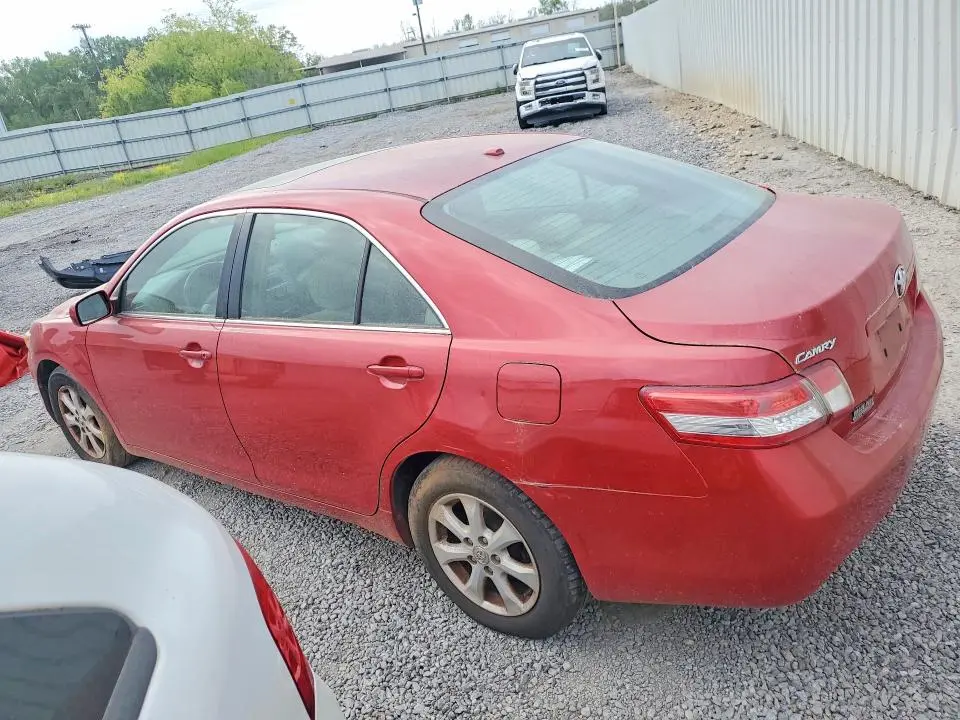 2010 TOYOTA CAMRY LE  