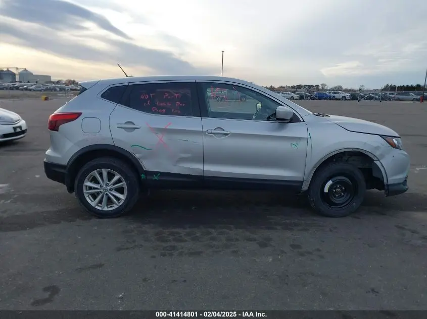 2017 NISSAN ROGUE SPORT S