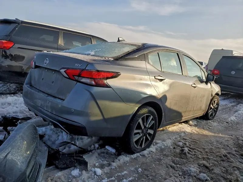 2021 NISSAN VERSA SV  