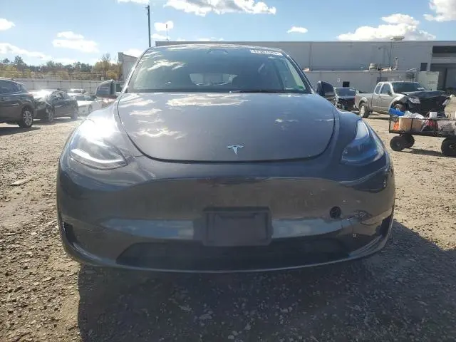 2025 TESLA MODEL Y   