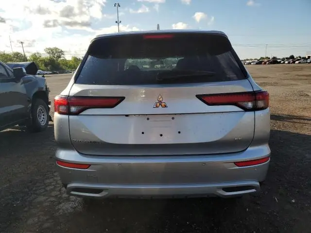 2024 MITSUBISHI OUTLANDER SE  