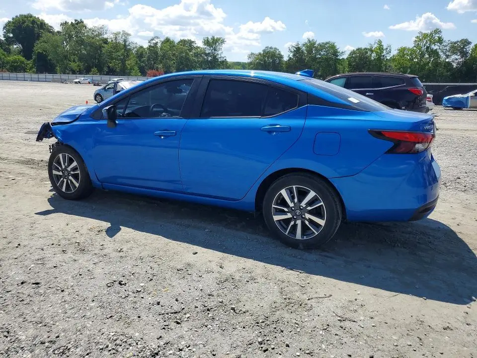 2020 NISSAN VERSA SV  