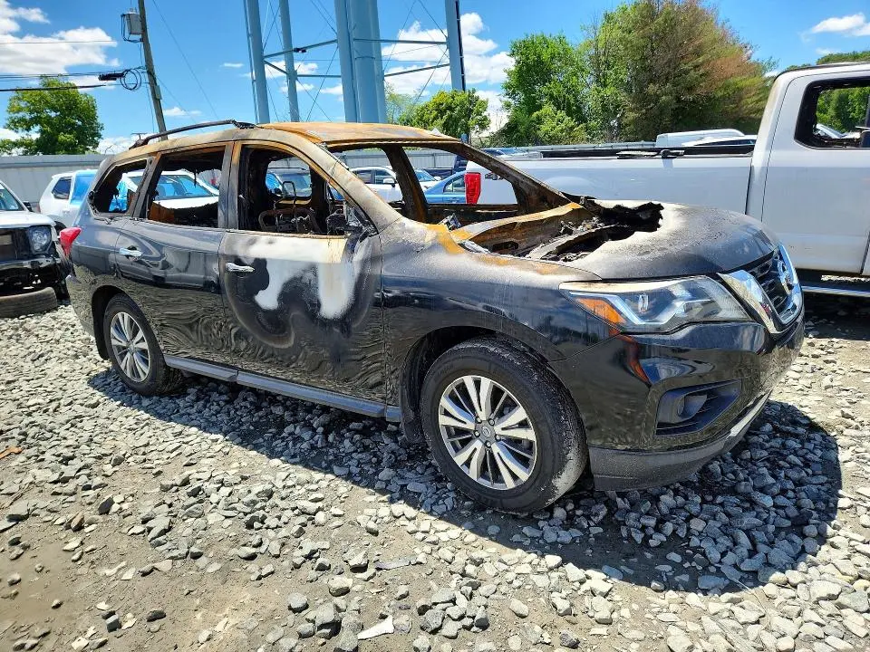 2020 NISSAN PATHFINDER S  