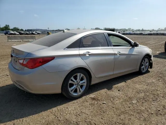 2011 HYUNDAI SONATA SE  