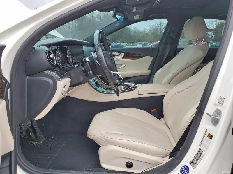 2017 MERCEDES-BENZ E 300  