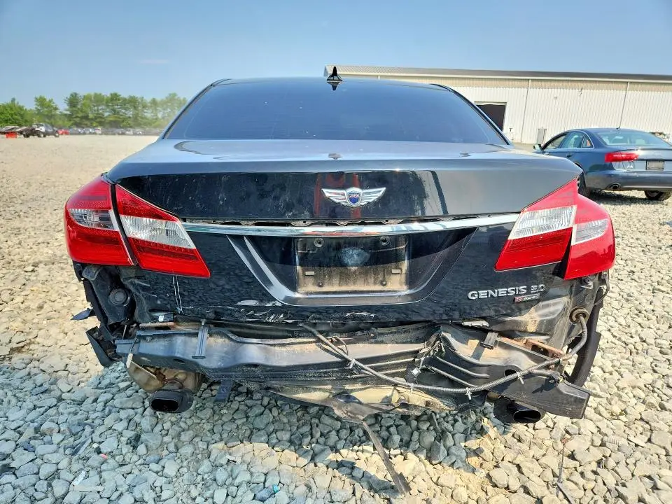 2013 HYUNDAI GENESIS   