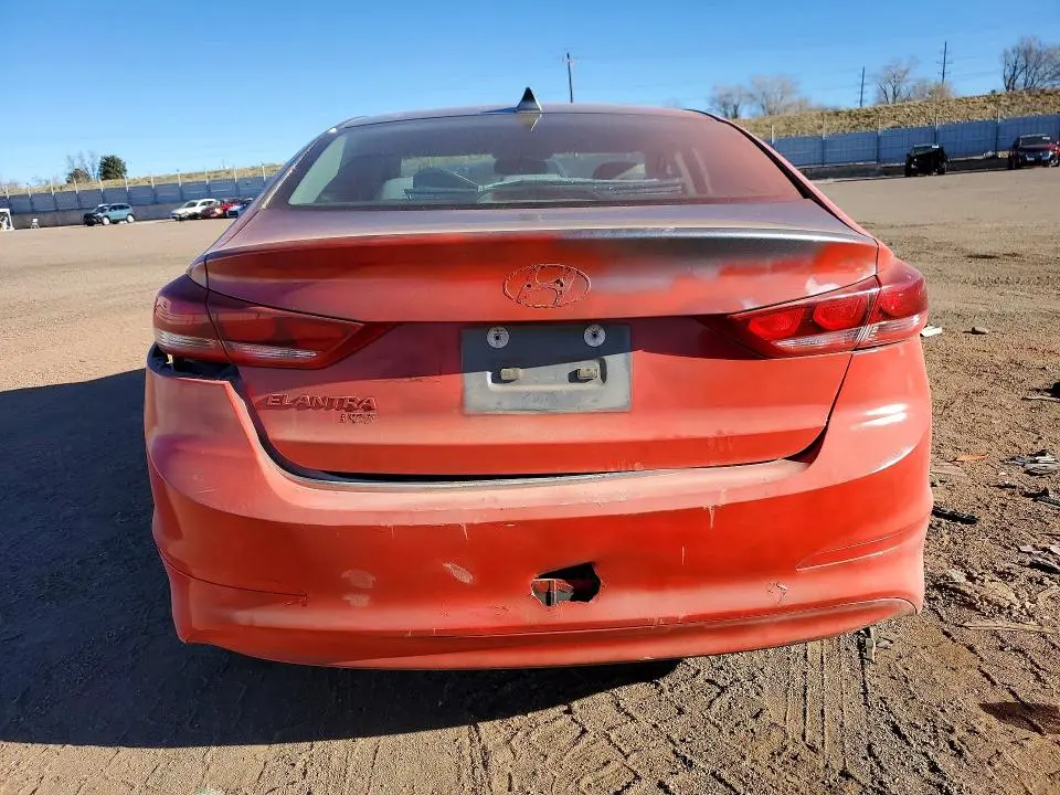 2017 HYUNDAI ELANTRA SE  