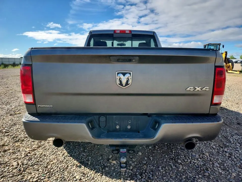 2012 DODGE RAM 1500 ST  