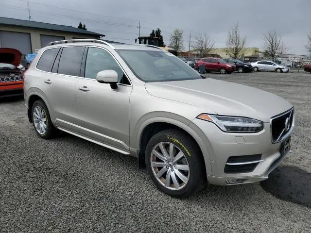 2018 VOLVO XC90 T6  