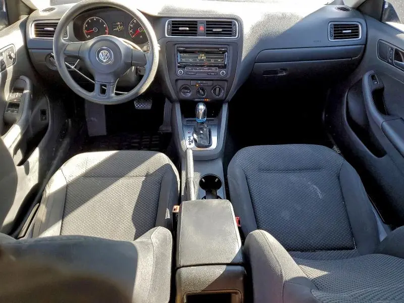 2013 VOLKSWAGEN JETTA BASE  