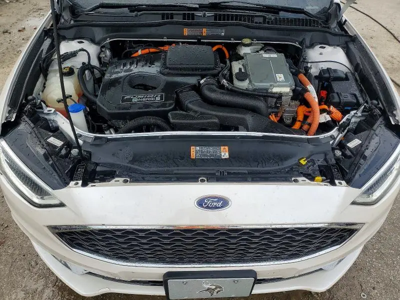 2018 FORD FUSION TITANIUM  
