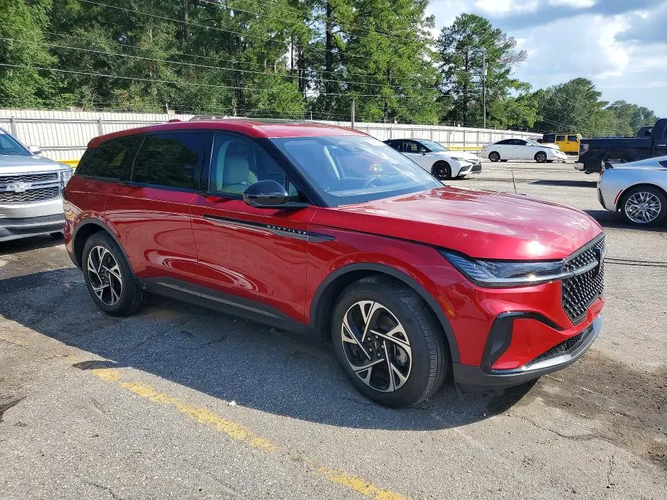 2025 LINCOLN NAUTILUS PREMIERE  