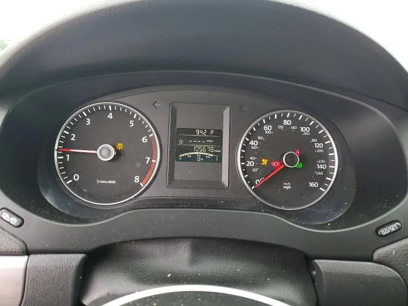 2013 VOLKSWAGEN JETTA SEL  