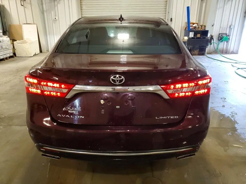 2016 TOYOTA AVALON LIMITED  