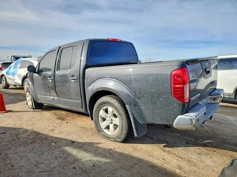 2013 NISSAN FRONTIER S  