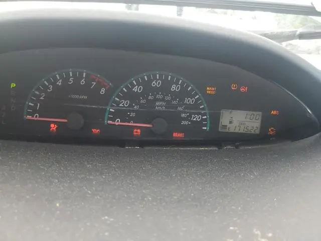2010 TOYOTA YARIS   