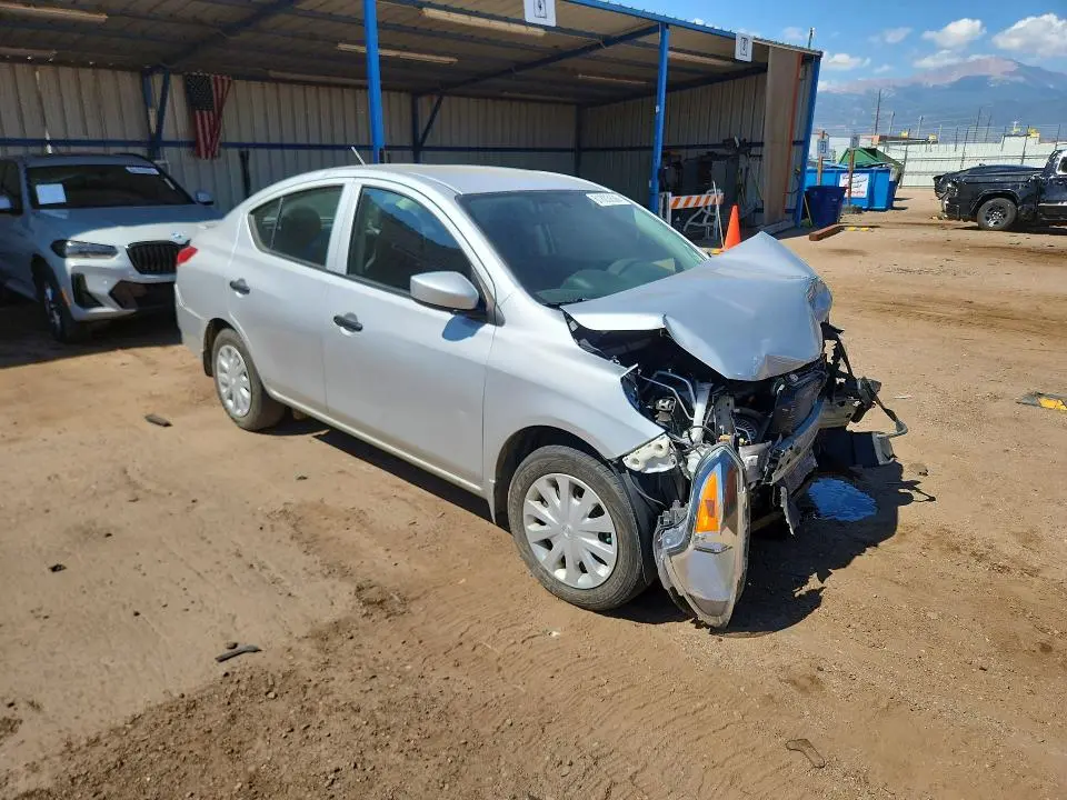 2017 NISSAN VERSA 1.6 S PLUS  