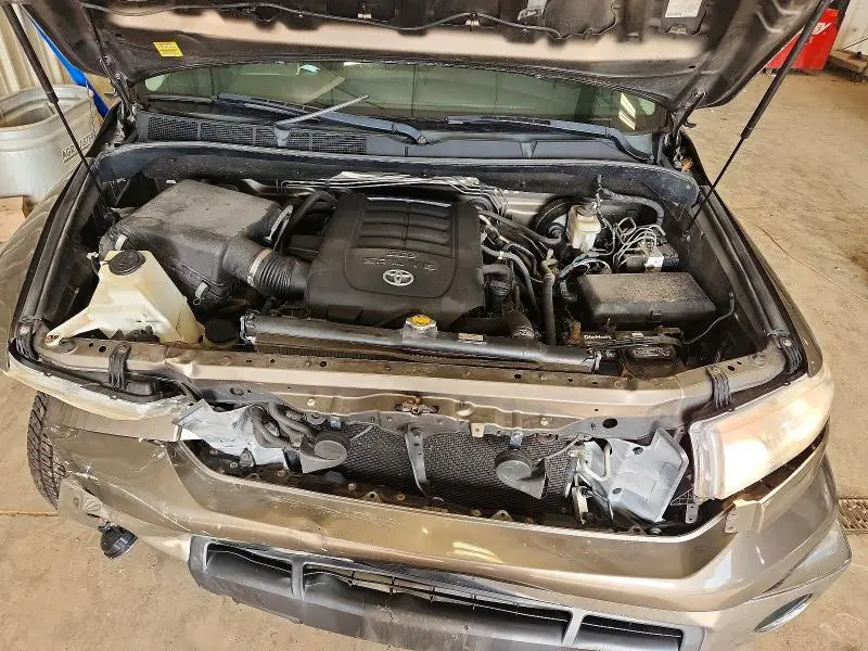 2011 TOYOTA TUNDRA DOUBLE CAB SR5  