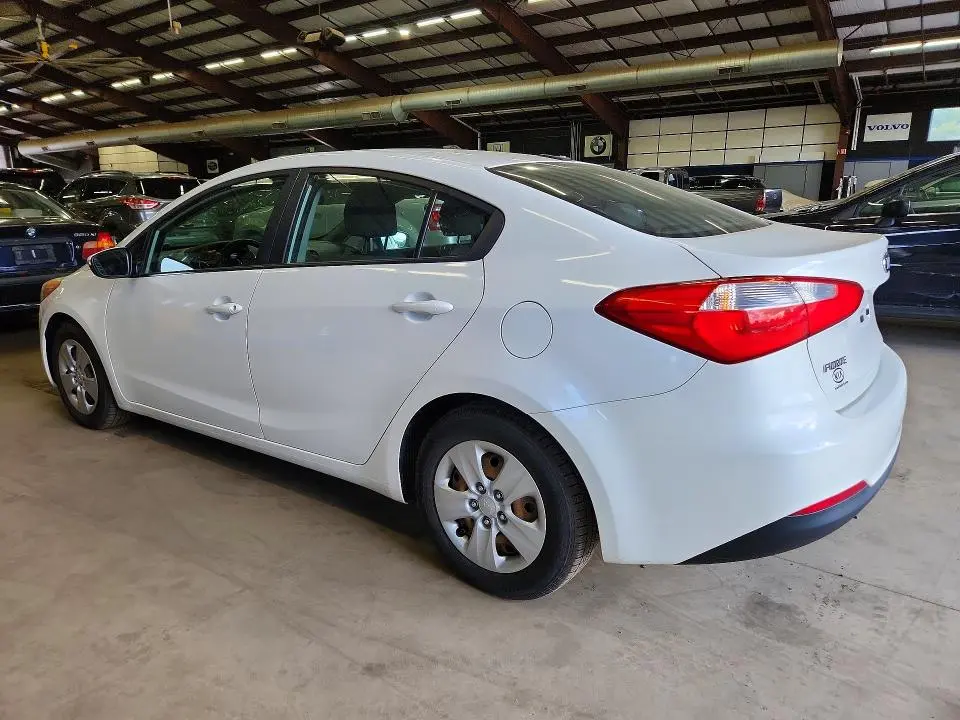 2015 KIA FORTE LX  