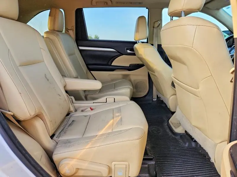 2017 TOYOTA HIGHLANDER XLE  
