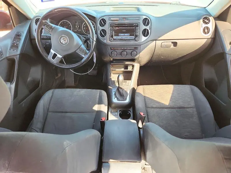 2015 VOLKSWAGEN TIGUAN S  