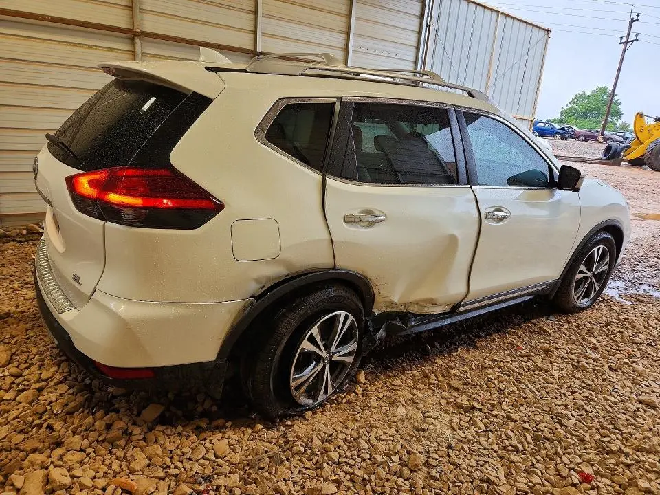 2017 NISSAN ROGUE S  