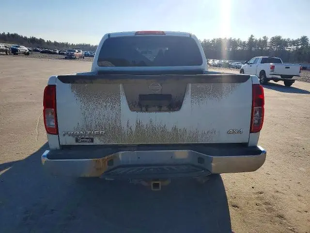 2014 NISSAN FRONTIER S  