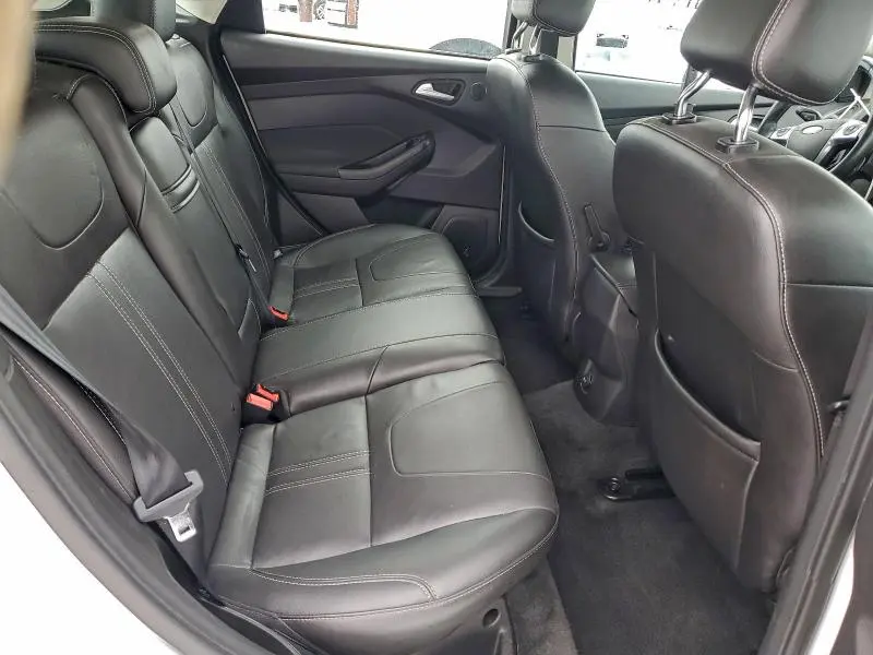 2012 FORD FOCUS TITANIUM  