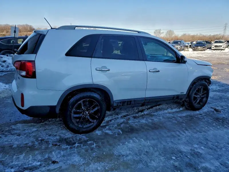 2015 KIA SORENTO LX  