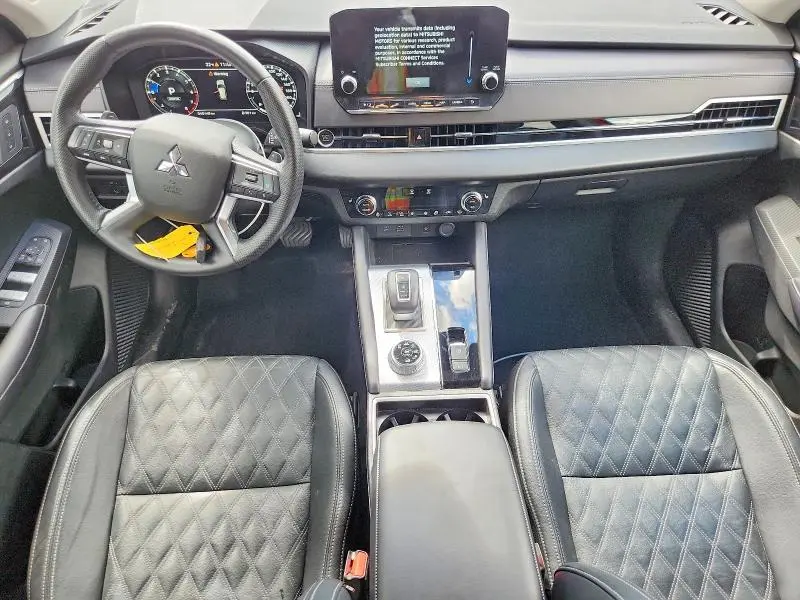 2024 MITSUBISHI OUTLANDER SEL  