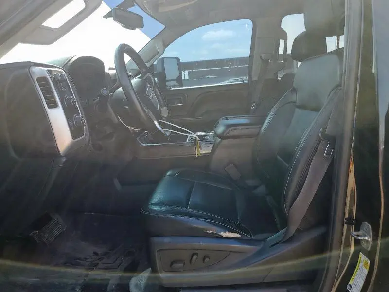 2015 GMC SIERRA K2500 SLT  