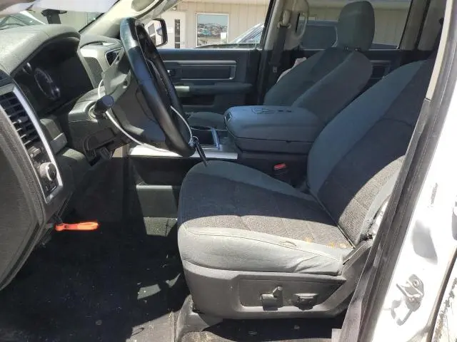 2015 RAM 1500 SLT  